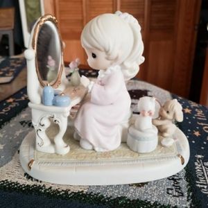 Precious moments "God's love is reflected in you"